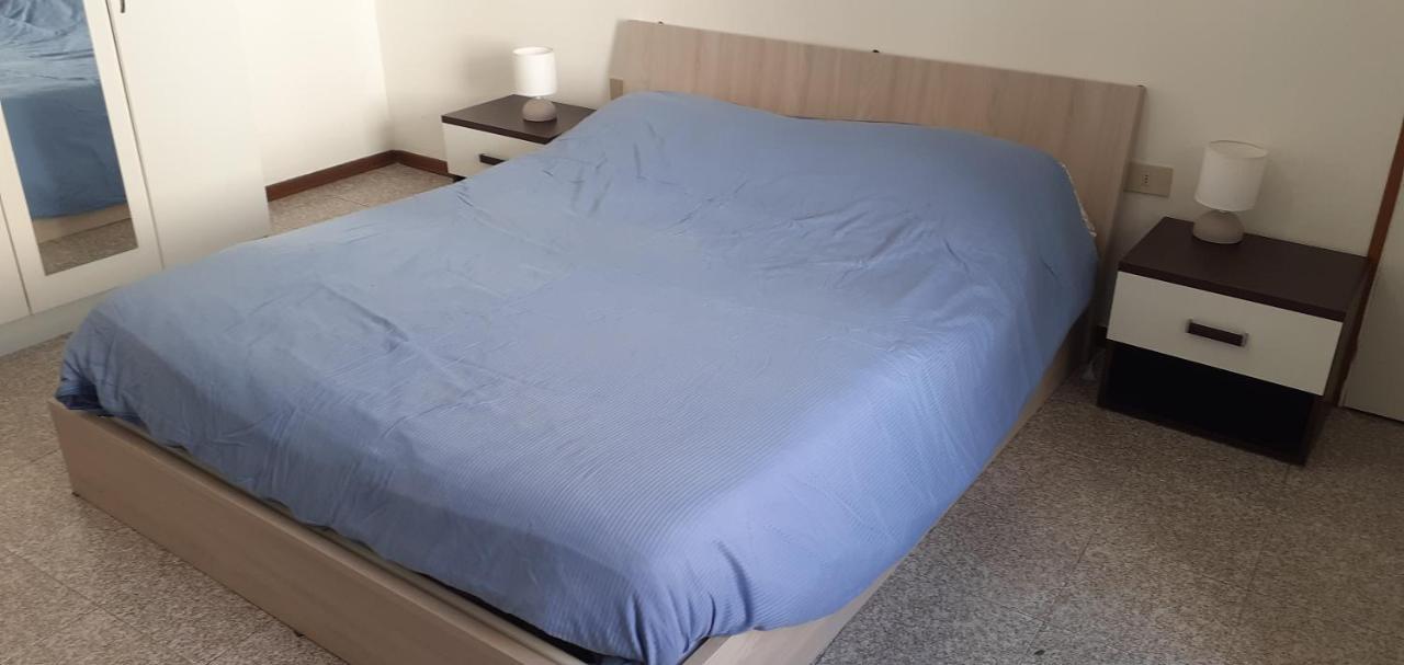 Romiti Apartment Ferrara Luaran gambar
