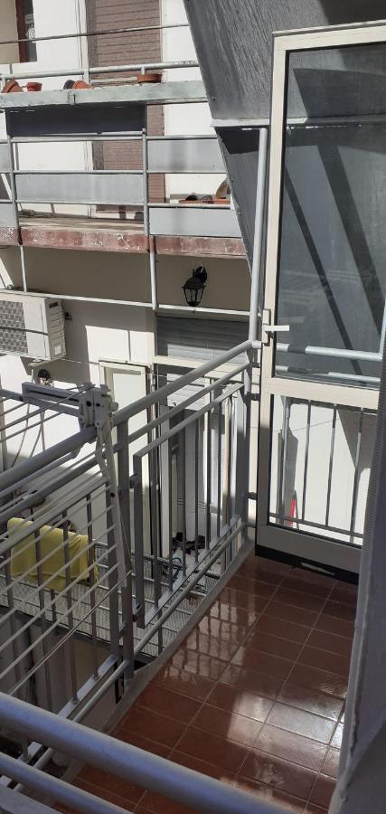 Romiti Apartment Ferrara Luaran gambar